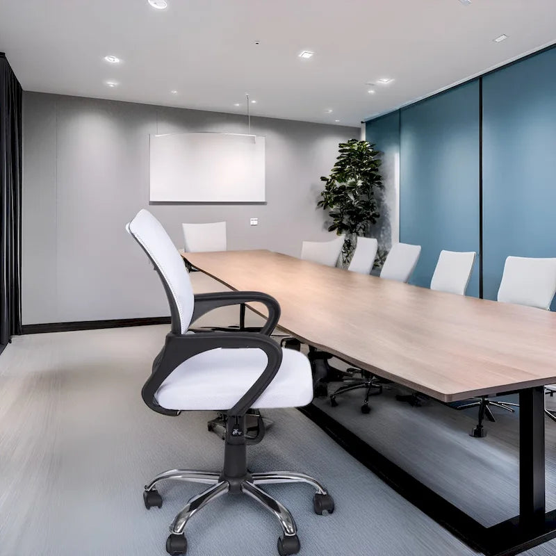 Chaise de bureau ergonomique avec support lombaire et roulettes pivotantes à 360° pour une mobilité améliorée